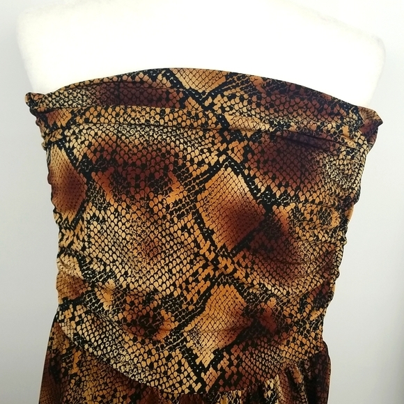 🎁3/30$ SALE!! Curations Snakeskin Print Romper - Picture 2 of 5